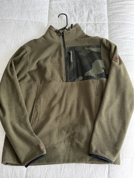 Billabong Other - Billabong Boundaries Military Camo Fleece Pullover L